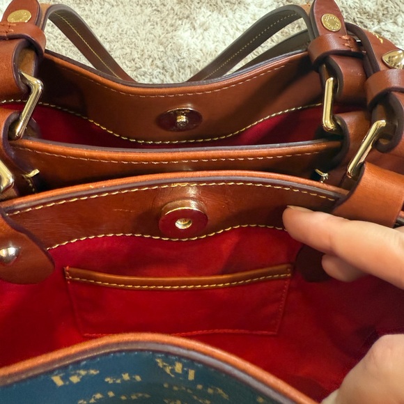Dooney & Bourke Gretta Small Flynn - Picture 9 of 13